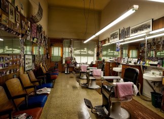 Fotele barberskie jako centrum męskiego rytuału – jak mebel buduje atmosferę barber shopu? fotele barberskie 1.jpg