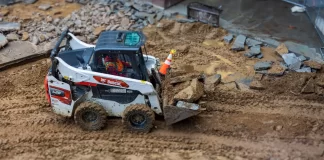 asco-eq.pl - 043-jak-dobrac-ladowarke-bobcat-do-roznorodnych-prac-budowlanych.webp