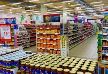 Jak wybrać stand reklamowy do promocji nowego produktu brooklyn.pl - 262-jak-wybrac-stand-reklamowy-do-promocji-nowego-produktu.webp